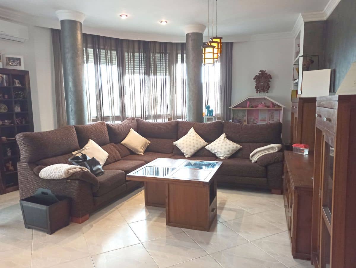 6 sovrum Hus till salu i Vila-real - 300 000 € (Ref: 8347751)