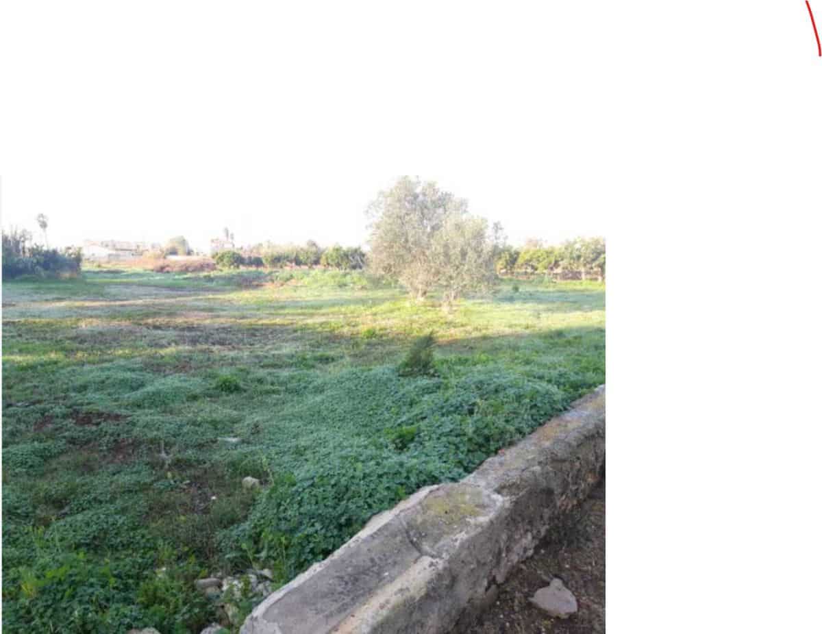 Mark till salu i Vinaros - 44 000 € (Ref: 8359492)