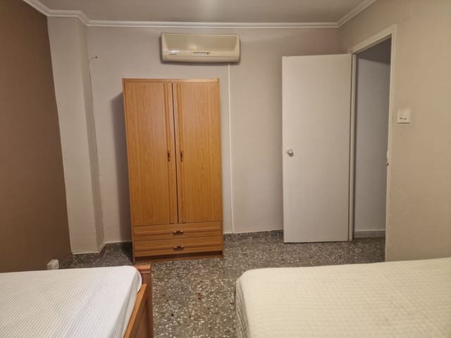 Casa de 4 habitaciones en Moncofa en venta con garaje - 250.000 € (Ref: 8359493)