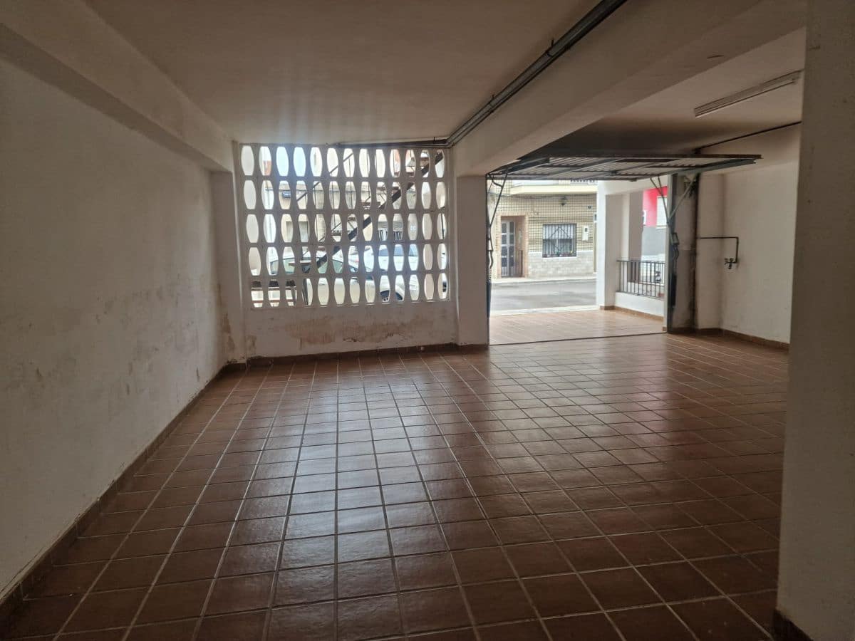 4 soveværelse Byhus til salg i Moncofa med garage - € 250.000 (Ref: 8359493)