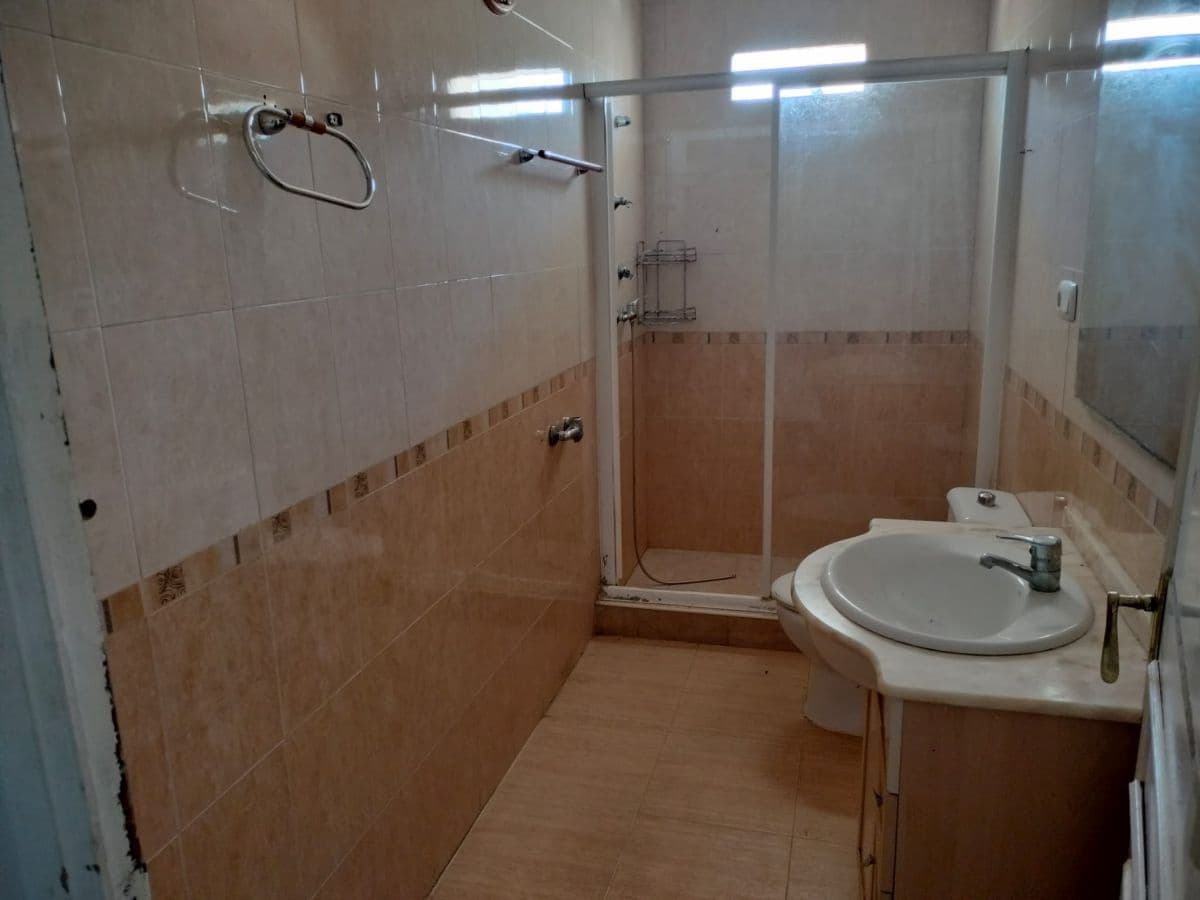 3 soveværelse Byhus til salg i Castello de la Plana - € 75.000 (Ref: 8370758)