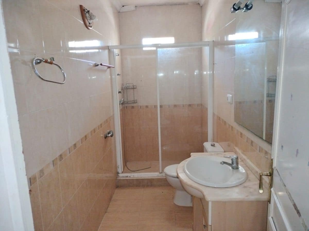 3 soveværelse Byhus til salg i Castello de la Plana - € 75.000 (Ref: 8370758)