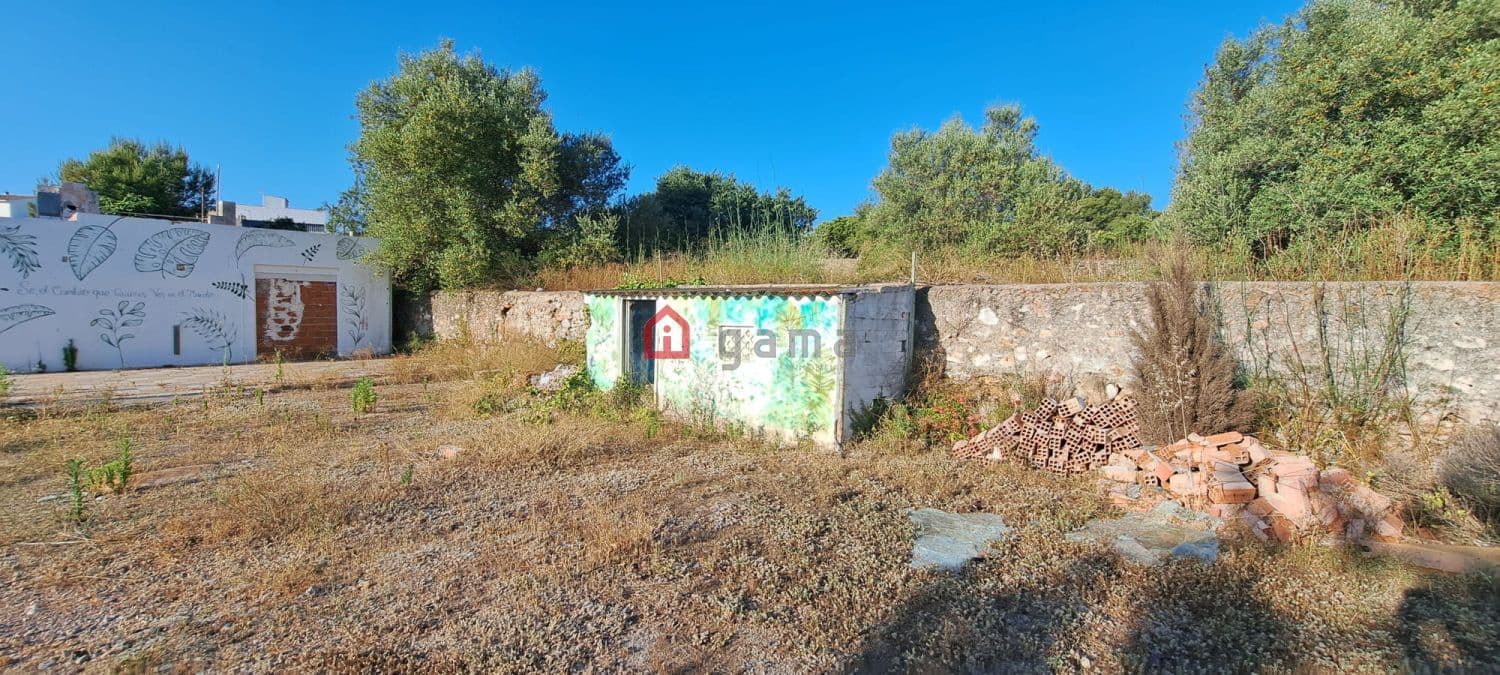 3 bedroom Townhouse for sale in Castello de la Plana - € 70,000 (Ref: 8370758)