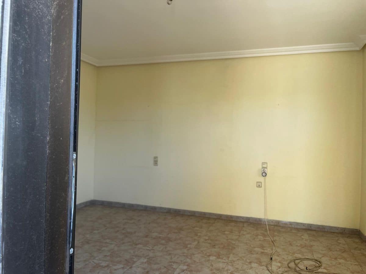 6 makuuhuone Paritalo myytävänä paikassa Vinaros - 295 000 € (Ref: 8423216)