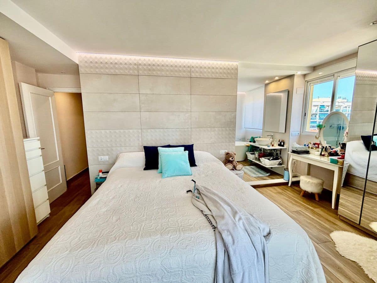 3 bedroom Penthouse for sale in Moncofa with garage - € 340,000 (Ref: 8494947)