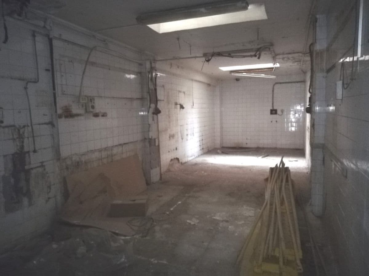 Huis te koop in Castello de la Plana met garage - € 103.000 (Ref: 8576278)