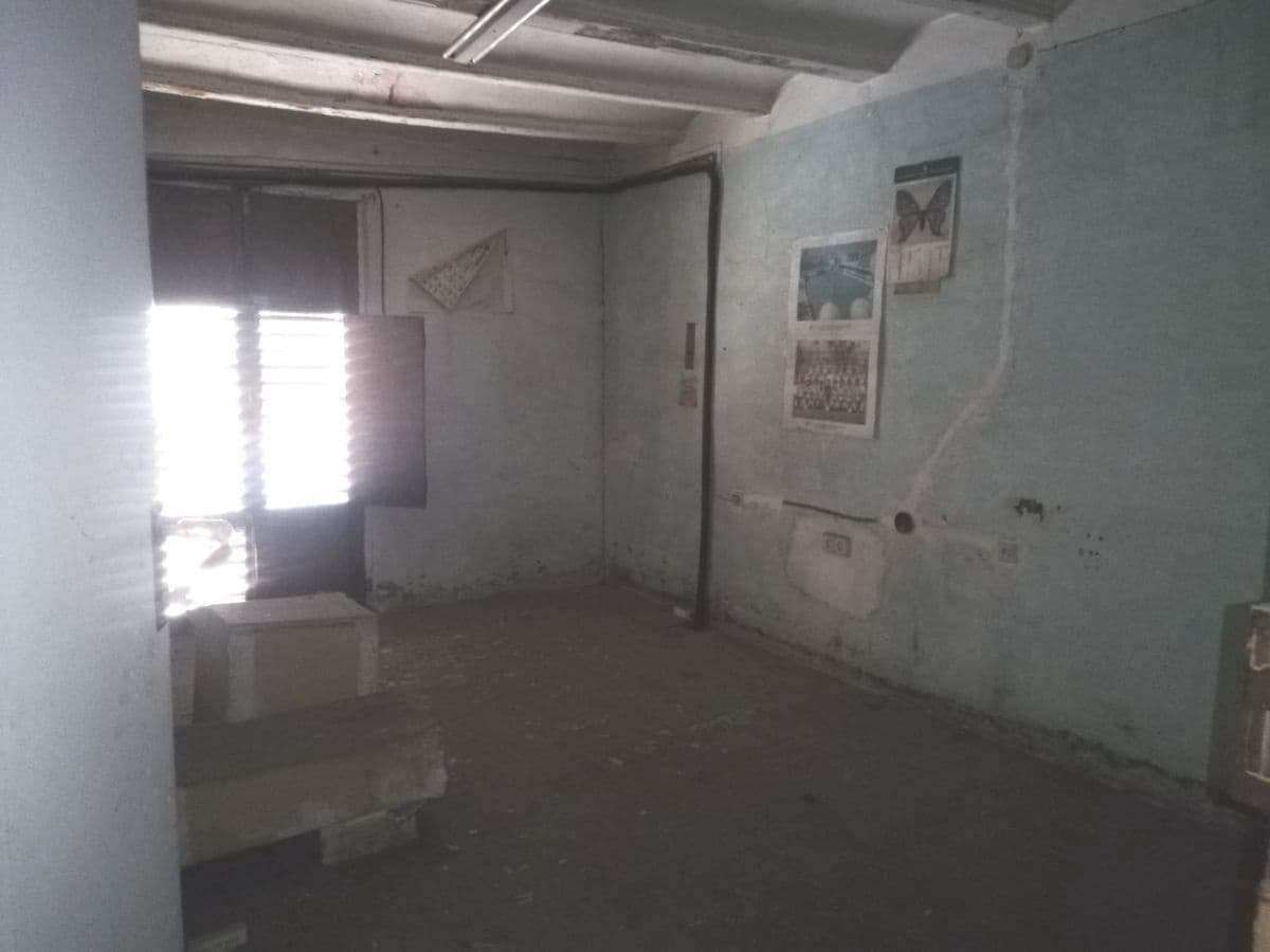 Huis te koop in Castello de la Plana met garage - € 103.000 (Ref: 8576278)