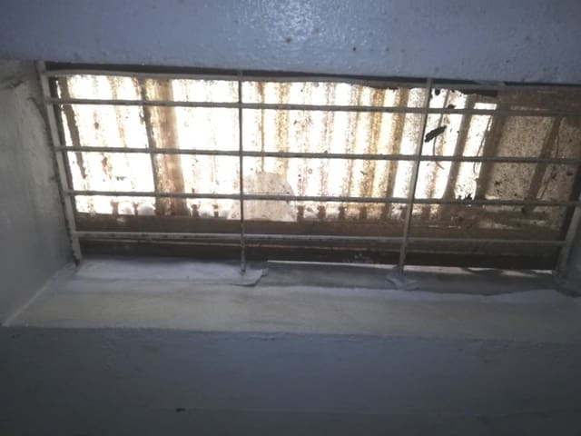 Townhouse for sale in Centro, Castelló de la Plana with garage - € 103,000 (Ref: 8576278)