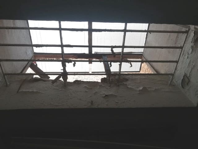 Townhouse for sale in Centro, Castelló de la Plana with garage - € 103,000 (Ref: 8576278)