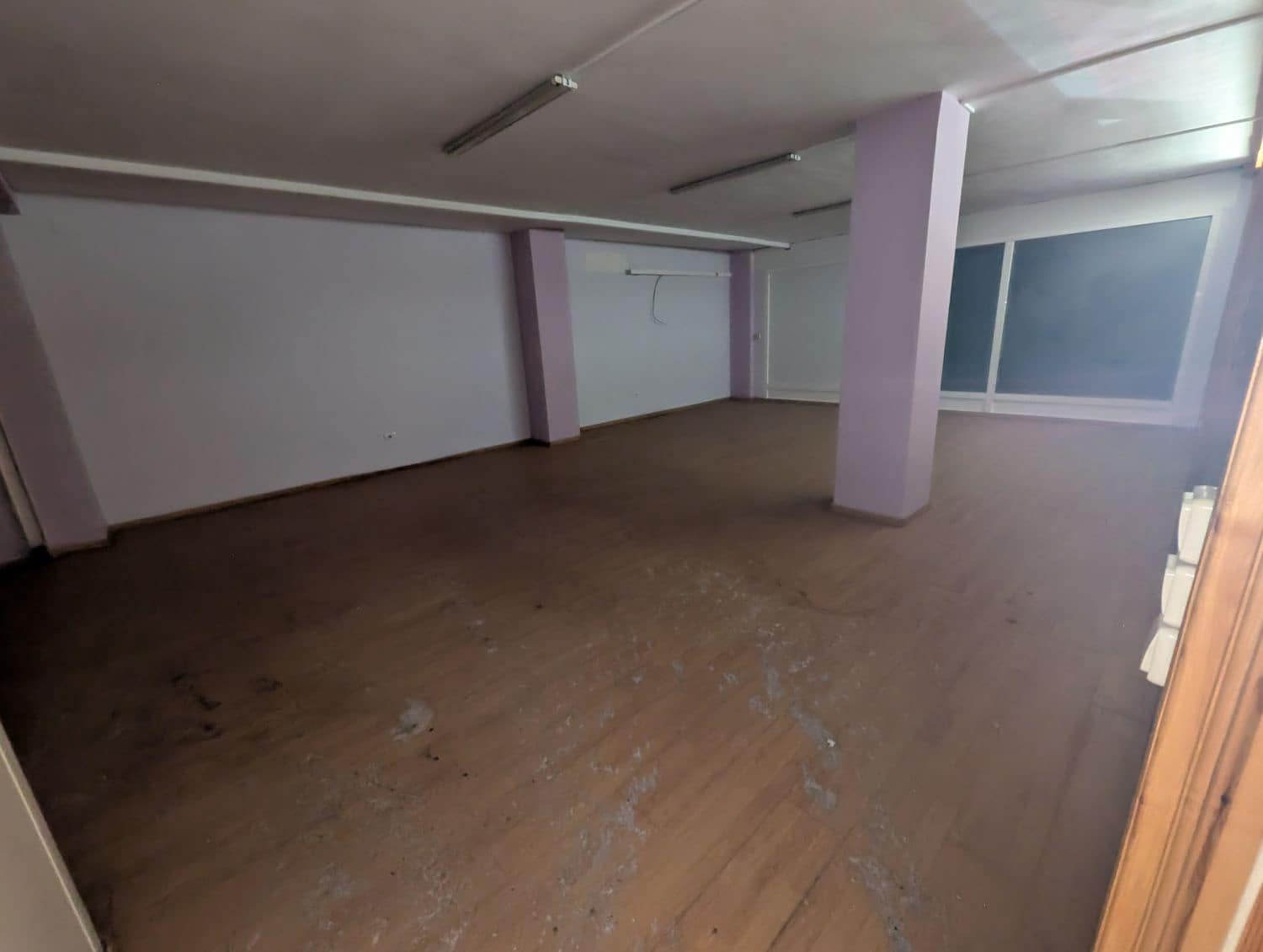 Comercial para venda em Castello de la Plana - 150 000 € (Ref: 8597224)