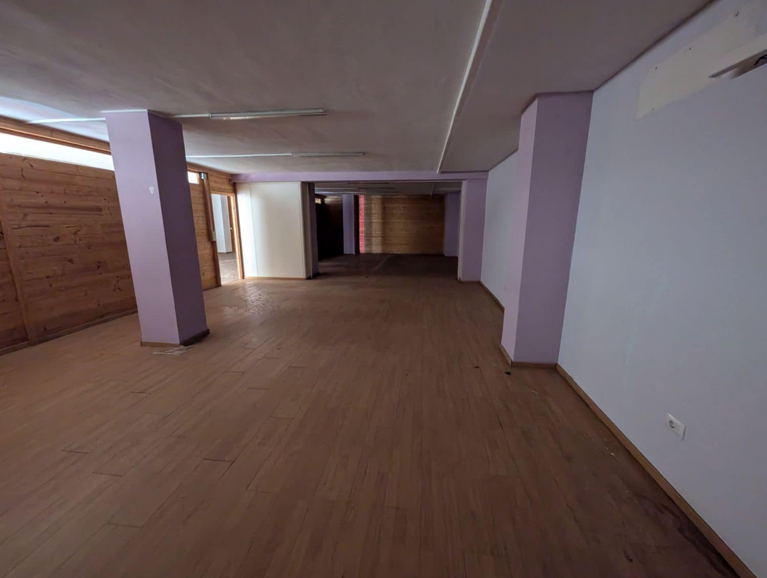 Comercial para venda em Castello de la Plana - 150 000 € (Ref: 8597224)