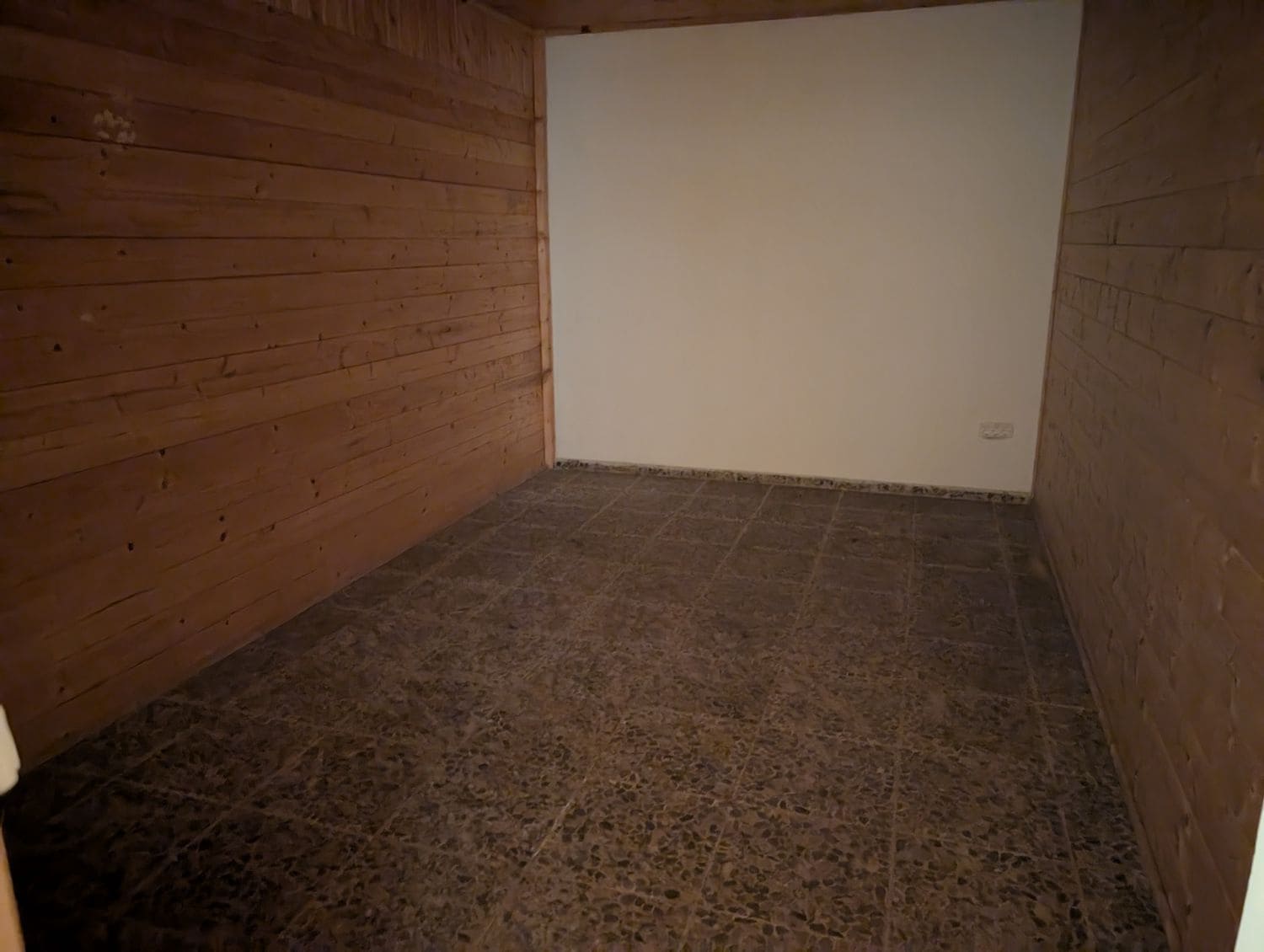 Comercial para venda em Castello de la Plana - 150 000 € (Ref: 8597224)