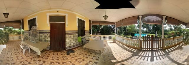 5 soveværelse Villa til salg i Castelló de la Plana - € 350.000 (Ref: 8689289)