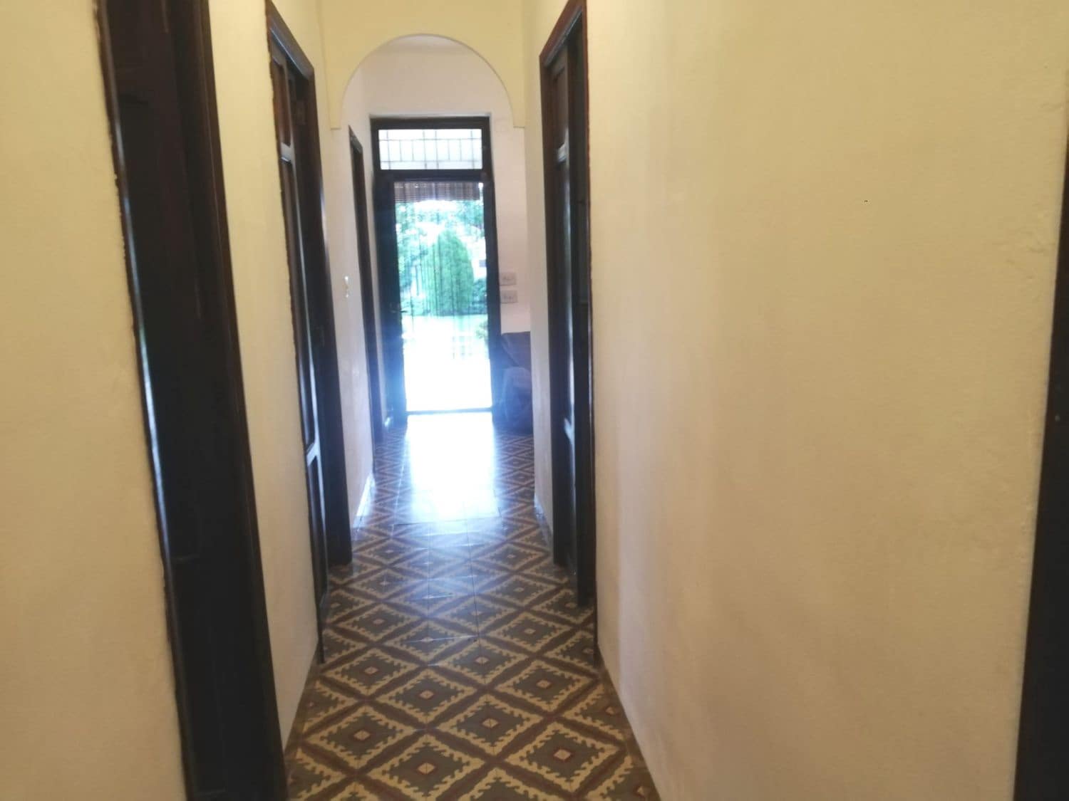 5 soveværelse Villa til salg i Castello de la Plana - € 350.000 (Ref: 8689289)