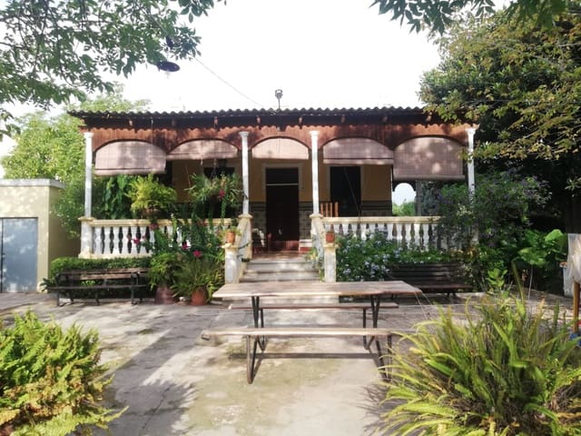 5 soveværelse Villa til salg i Castelló de la Plana - € 350.000 (Ref: 8689289)