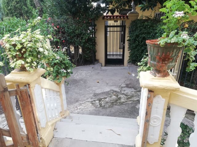 5 soveværelse Villa til salg i Castelló de la Plana - € 350.000 (Ref: 8689289)