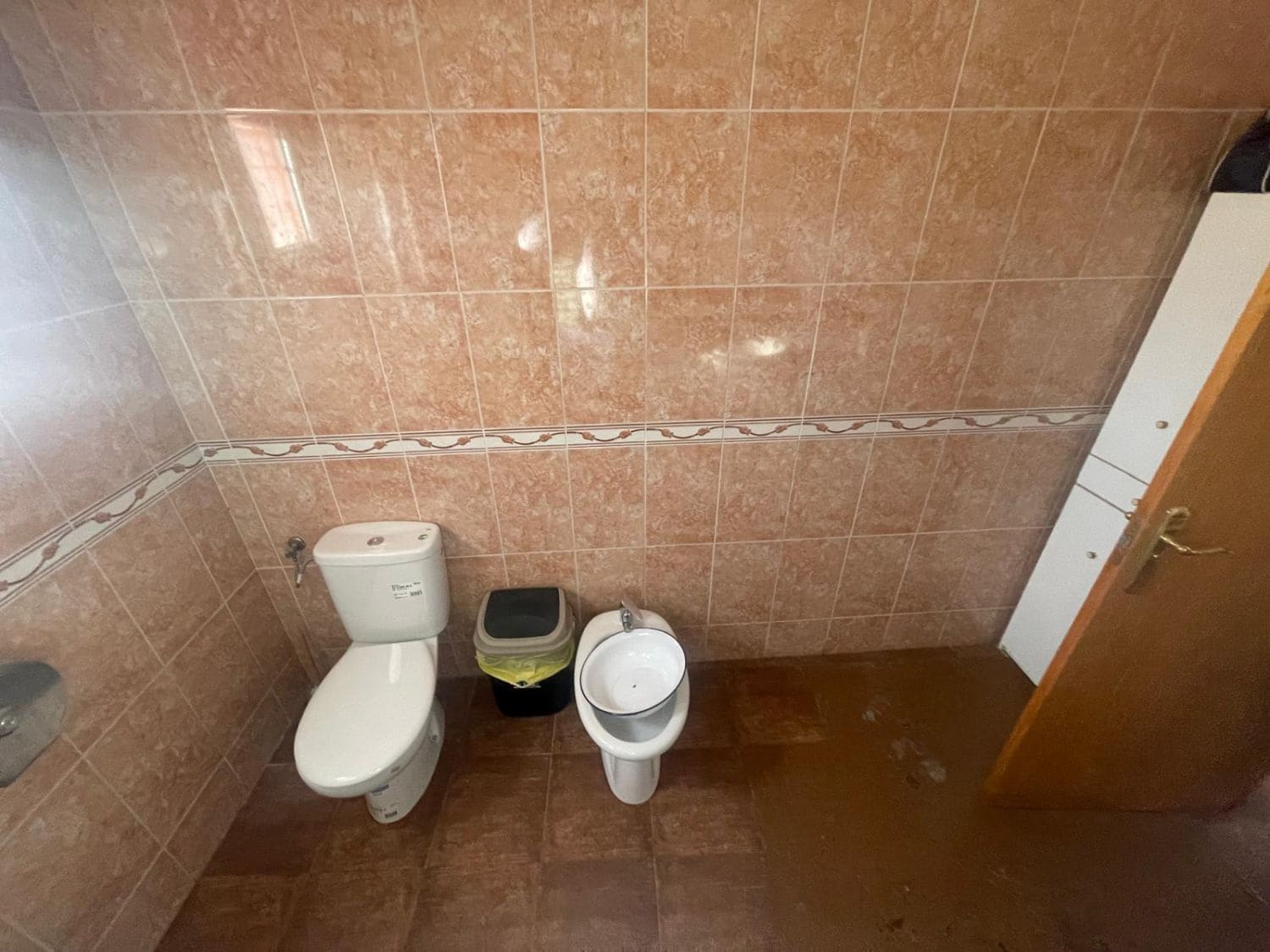 6 soveværelse Semi-Rækkehus til salg i La Vall d'Uixo - € 150.000 (Ref: 8729236)