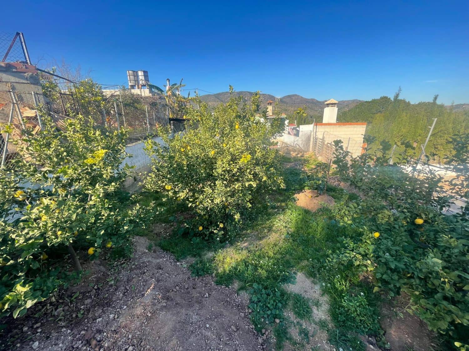 6 soveværelse Semi-Rækkehus til salg i La Vall d'Uixo - € 150.000 (Ref: 8729236)