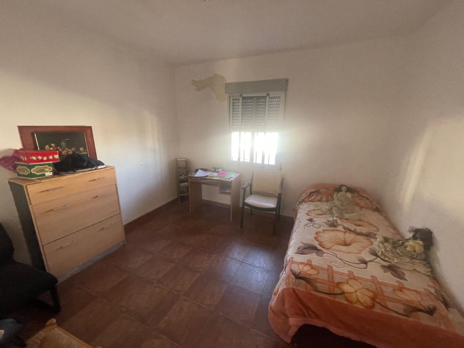 6 soveværelse Semi-Rækkehus til salg i La Vall d'Uixo - € 150.000 (Ref: 8729236)