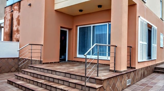 4 Zimmer Villa zu verkaufen in Burriana / Borriana - 295.000 € (Ref: 8752137)