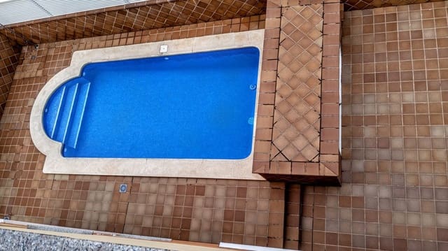 4 Zimmer Villa zu verkaufen in Burriana / Borriana - 295.000 € (Ref: 8752137)