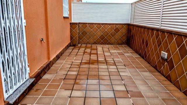 4 Zimmer Villa zu verkaufen in Burriana / Borriana - 295.000 € (Ref: 8752137)