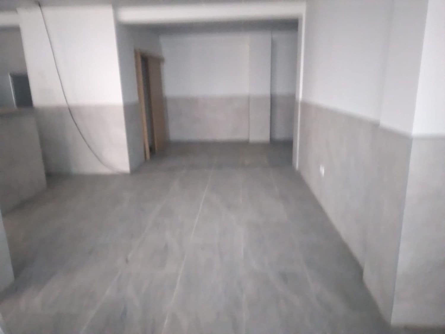 Comercial para venda em Castello de la Plana - 88 000 € (Ref: 8836337)