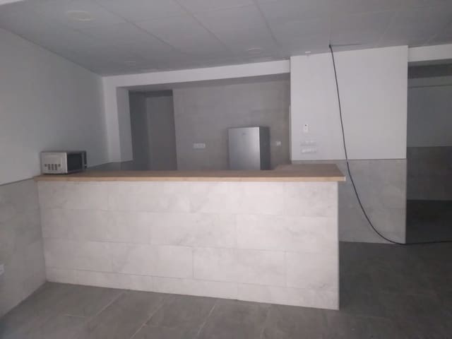 Comercial para venda em Norte, Castelló de la Plana - 88 000 € (Ref: 8836337)