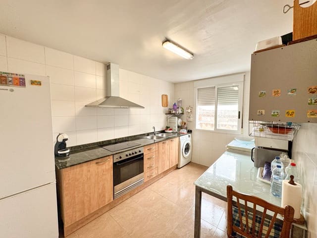 4 slaapkamer Flat te koop in Nules met garage - € 210.000 (Ref: 8922170)