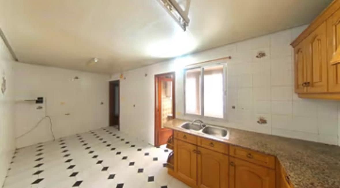 4 soveværelse Lejlighed til salg i Vila-real - € 84.500 (Ref: 8922173)