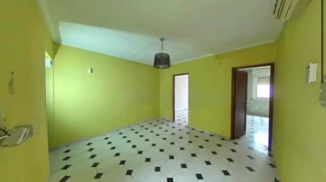 4 soveværelse Lejlighed til salg i Vila-real - € 84.500 (Ref: 8922173)