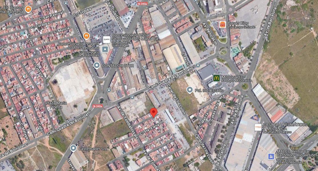 Byhus til salg i Castello de la Plana - € 50.000 (Ref: 8922185)