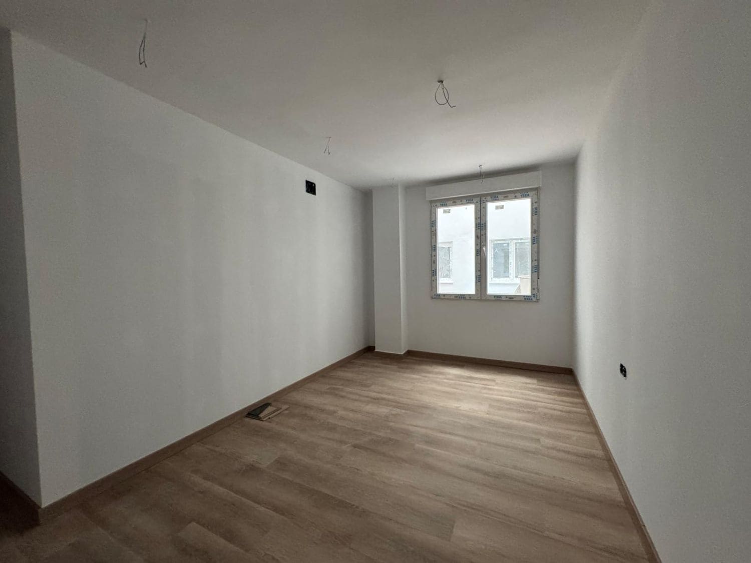 3 bedroom Flat for sale in Castello de la Plana with garage - € 197,000 (Ref: 8922192)