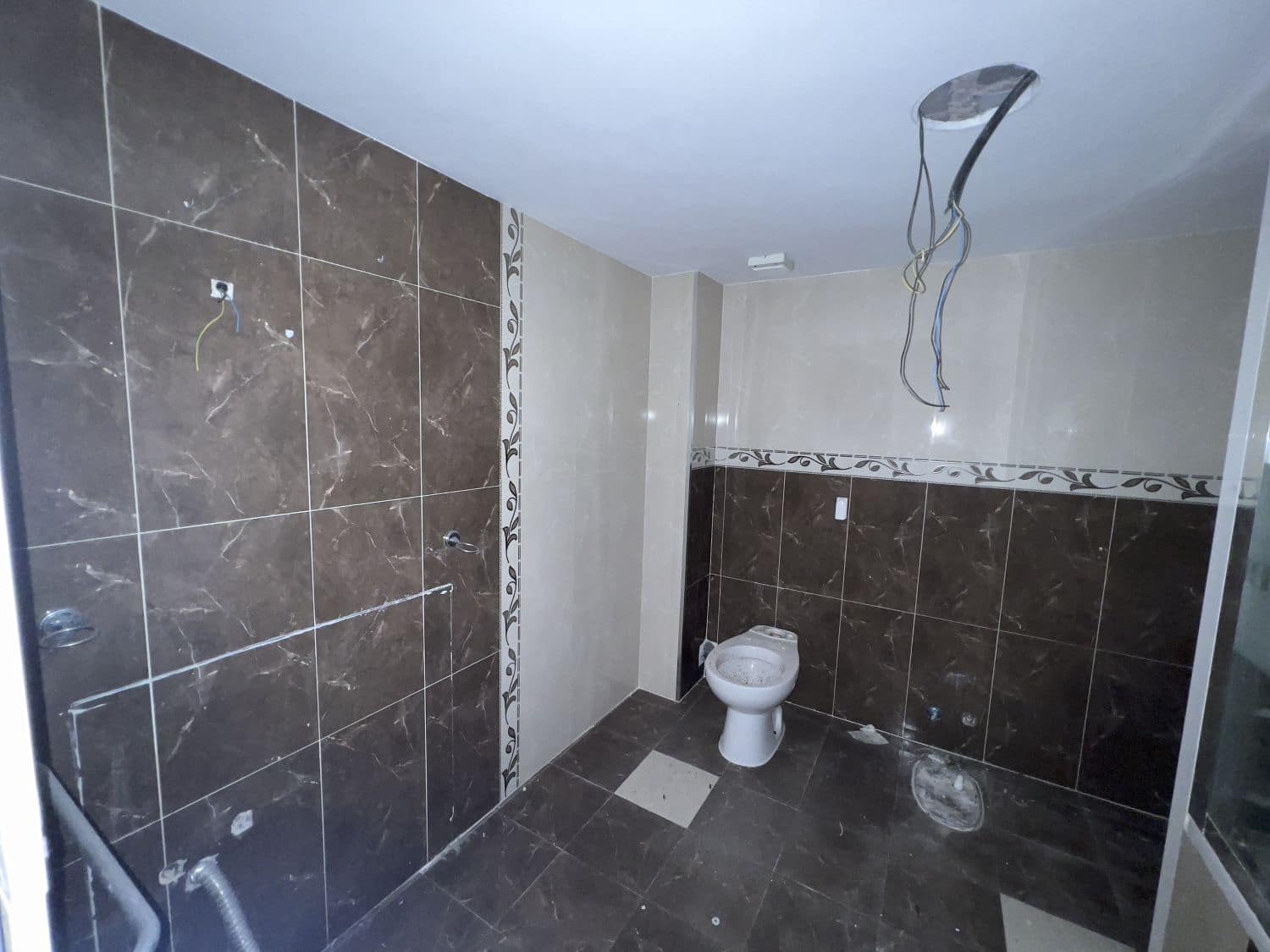 4 soveværelse Kontor til salg i Castello de la Plana - € 71.000 (Ref: 8922195)