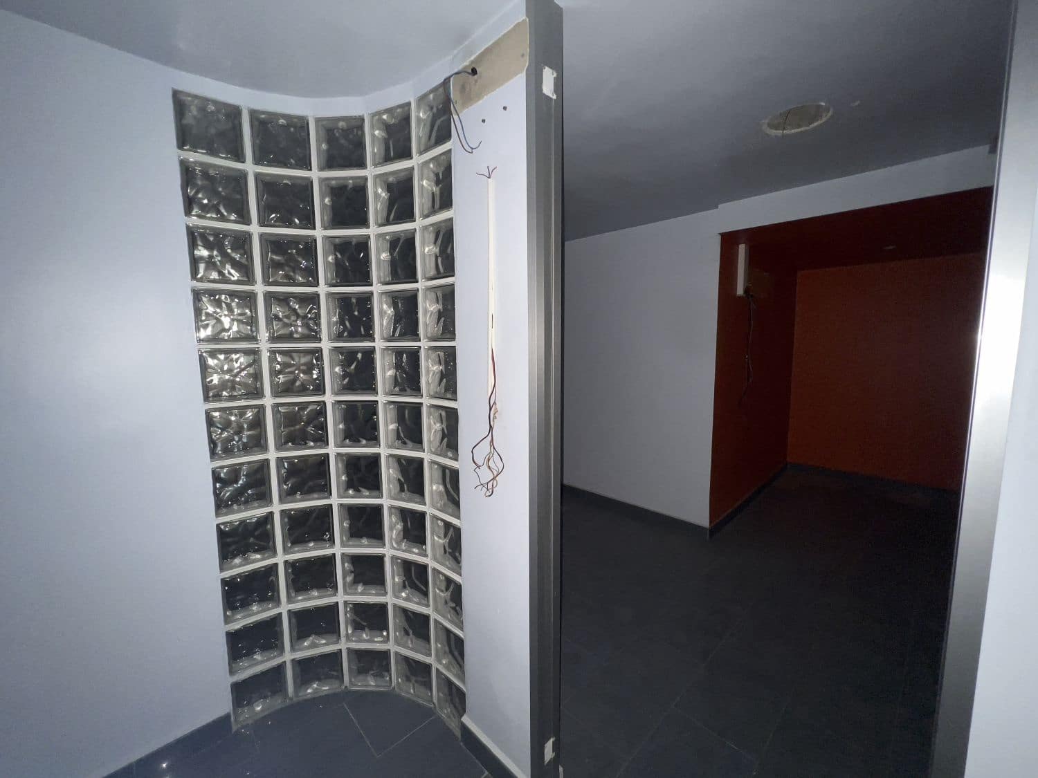 4 soveværelse Kontor til salg i Castello de la Plana - € 71.000 (Ref: 8922195)