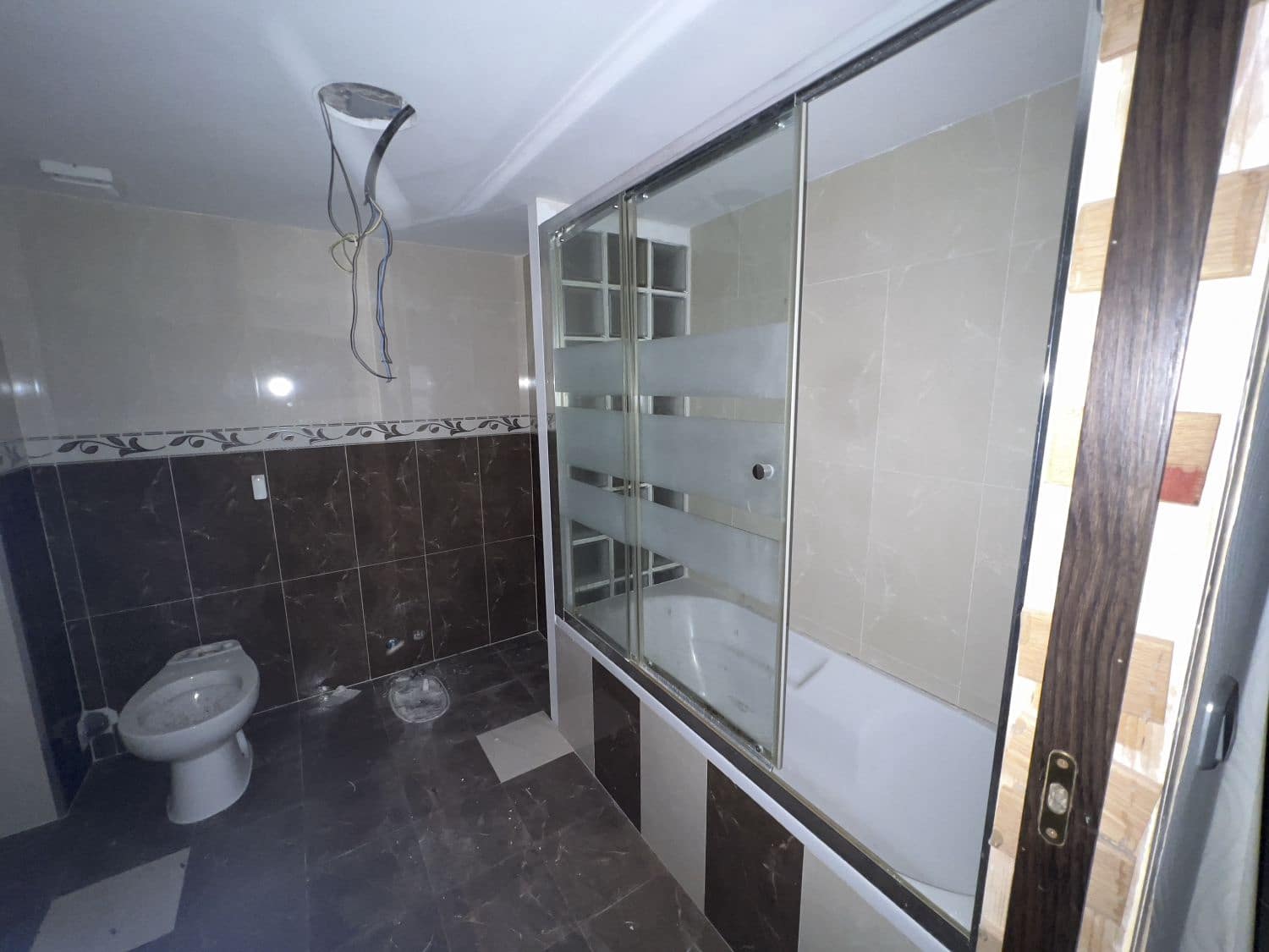 4 soveværelse Kontor til salg i Castello de la Plana - € 71.000 (Ref: 8922195)