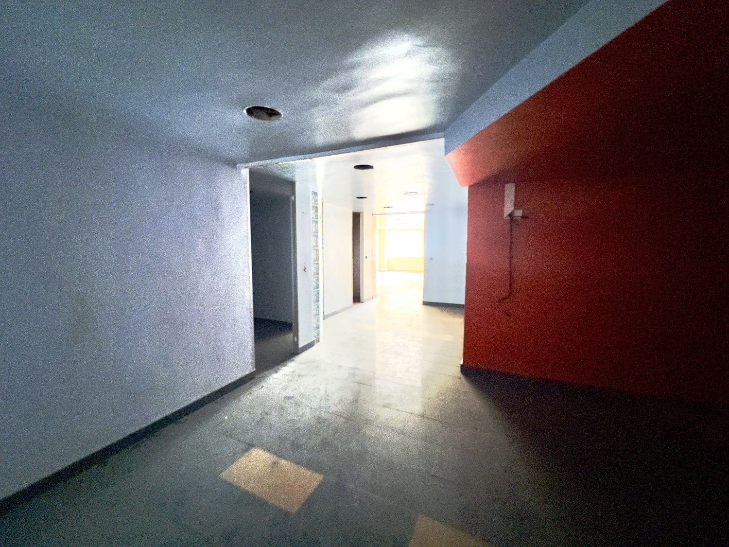 4 soveværelse Kontor til salg i Castello de la Plana - € 71.000 (Ref: 8922195)