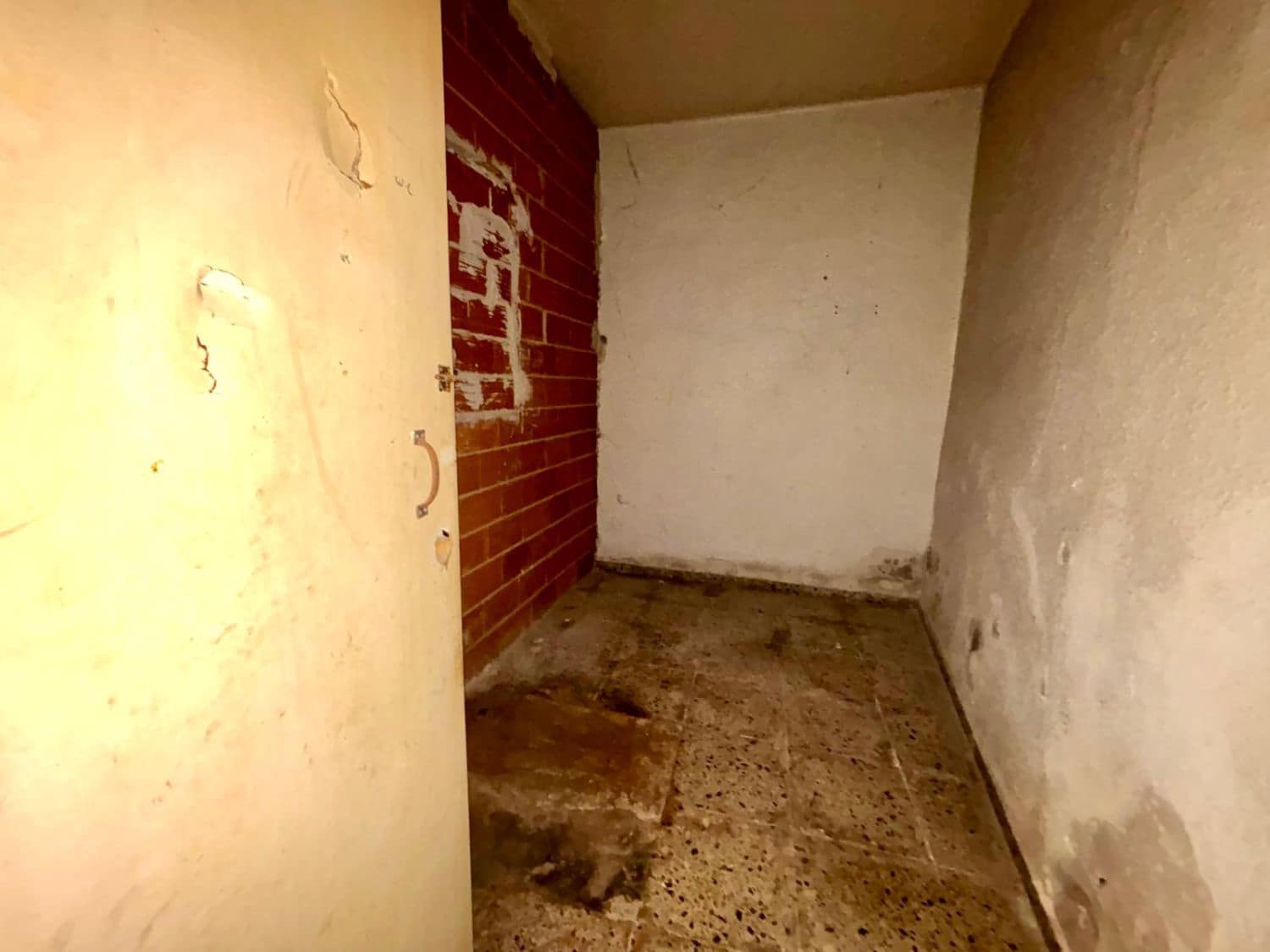 4 soveværelse Byhus til salg i La Vall d'Uixo - € 48.000 (Ref: 8922200)