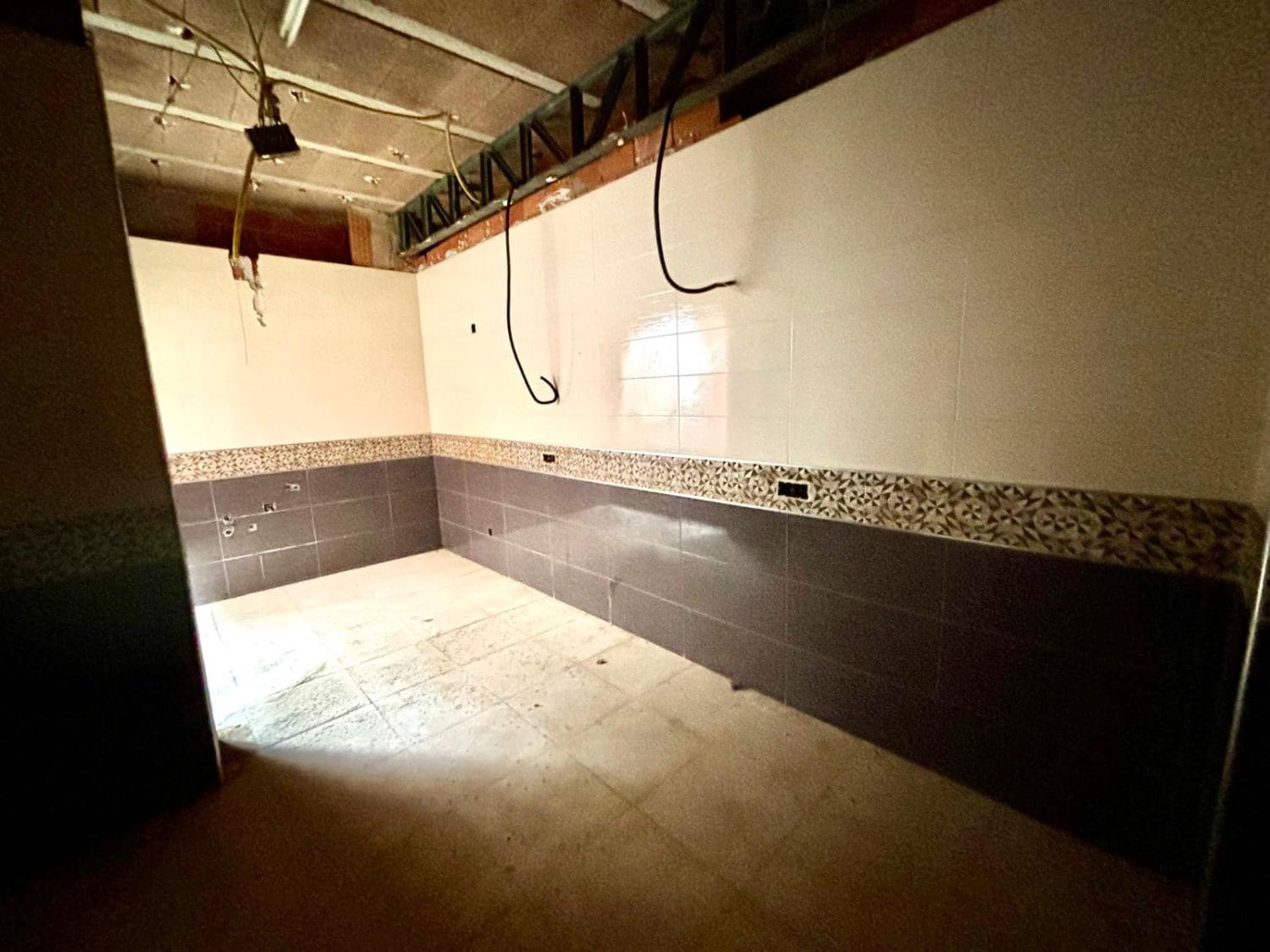 4 soveværelse Byhus til salg i La Vall d'Uixo - € 48.000 (Ref: 8922200)