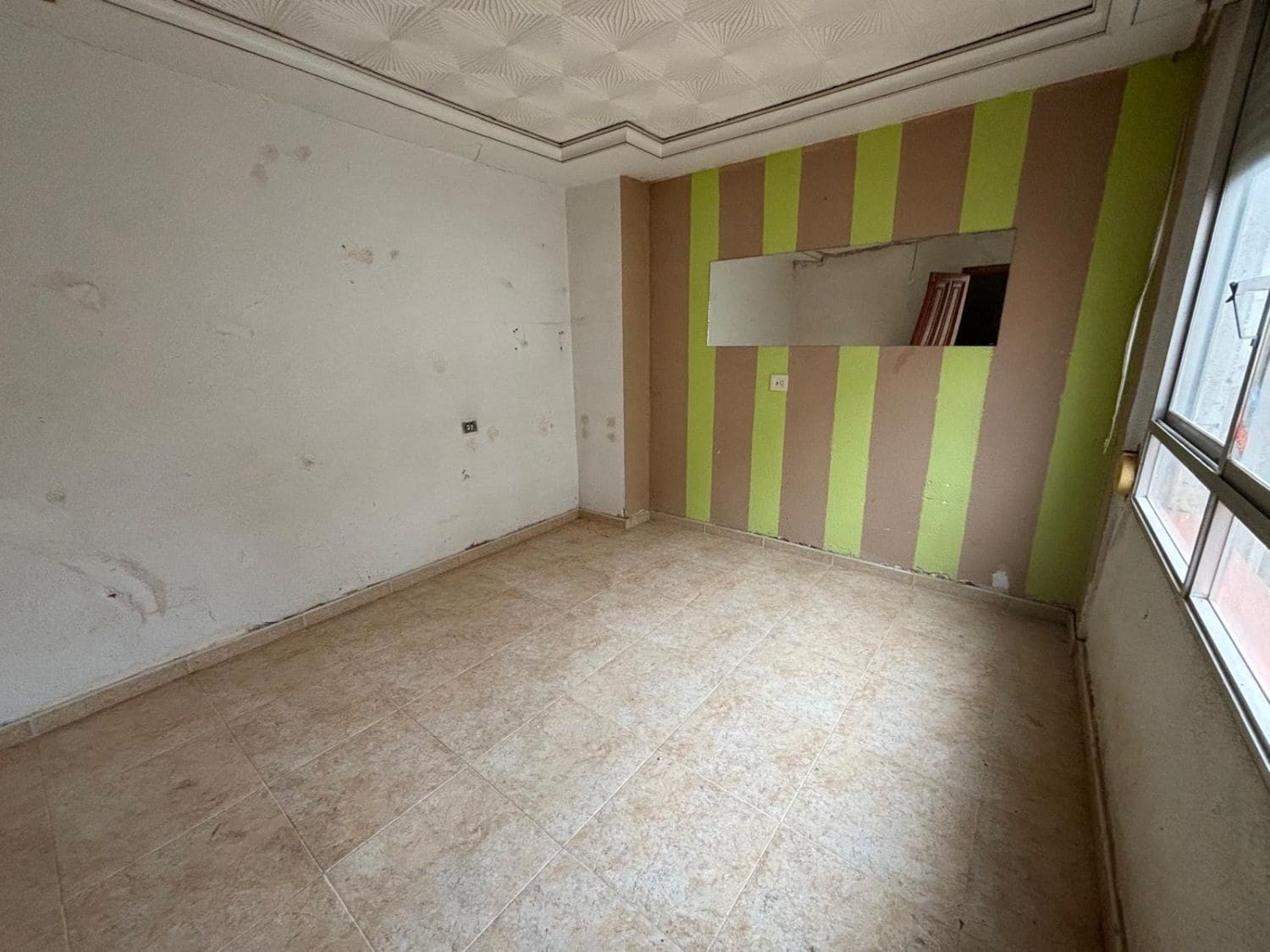 4 soveværelse Byhus til salg i La Vall d'Uixo - € 48.000 (Ref: 8922200)