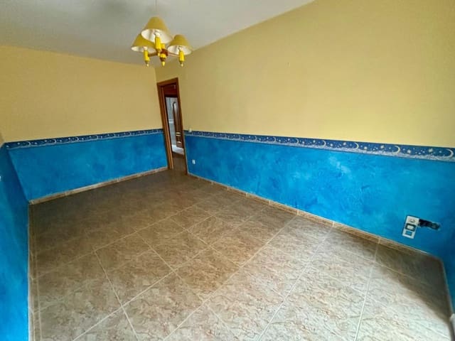 3 sovrum Radhus till salu i La Vall d'Uixó med garage - 195 000 € (Ref: 8922207)