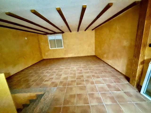 3 sovrum Radhus till salu i La Vall d'Uixó med garage - 195 000 € (Ref: 8922209)