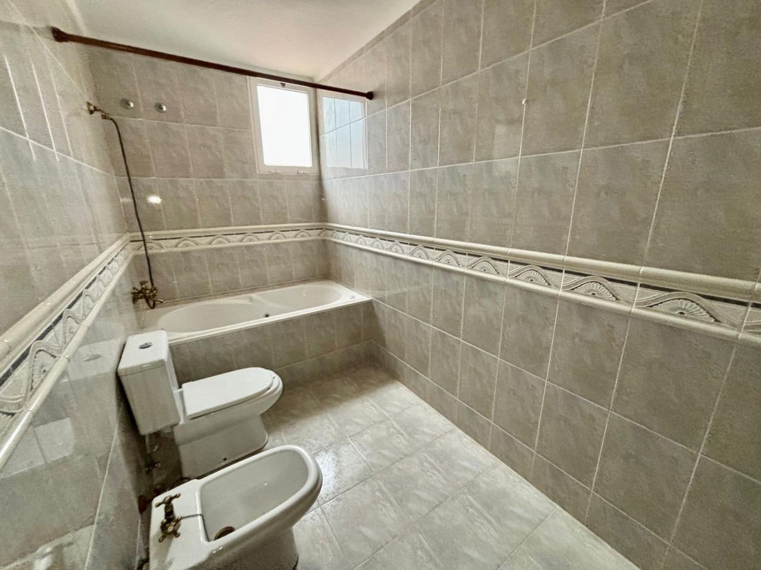 3 soveværelse Rækkehus til salg i La Vall d'Uixo med garage - € 195.000 (Ref: 8922209)