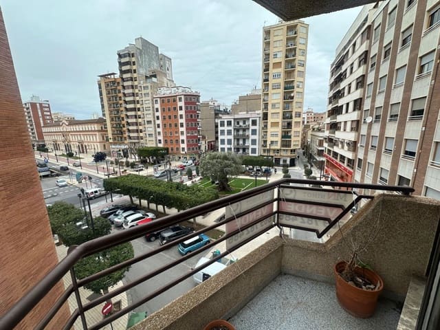 4 soverom Leilighet til salgs i Castelló de la Plana med garasje - € 385 000 (Ref: 8922215)