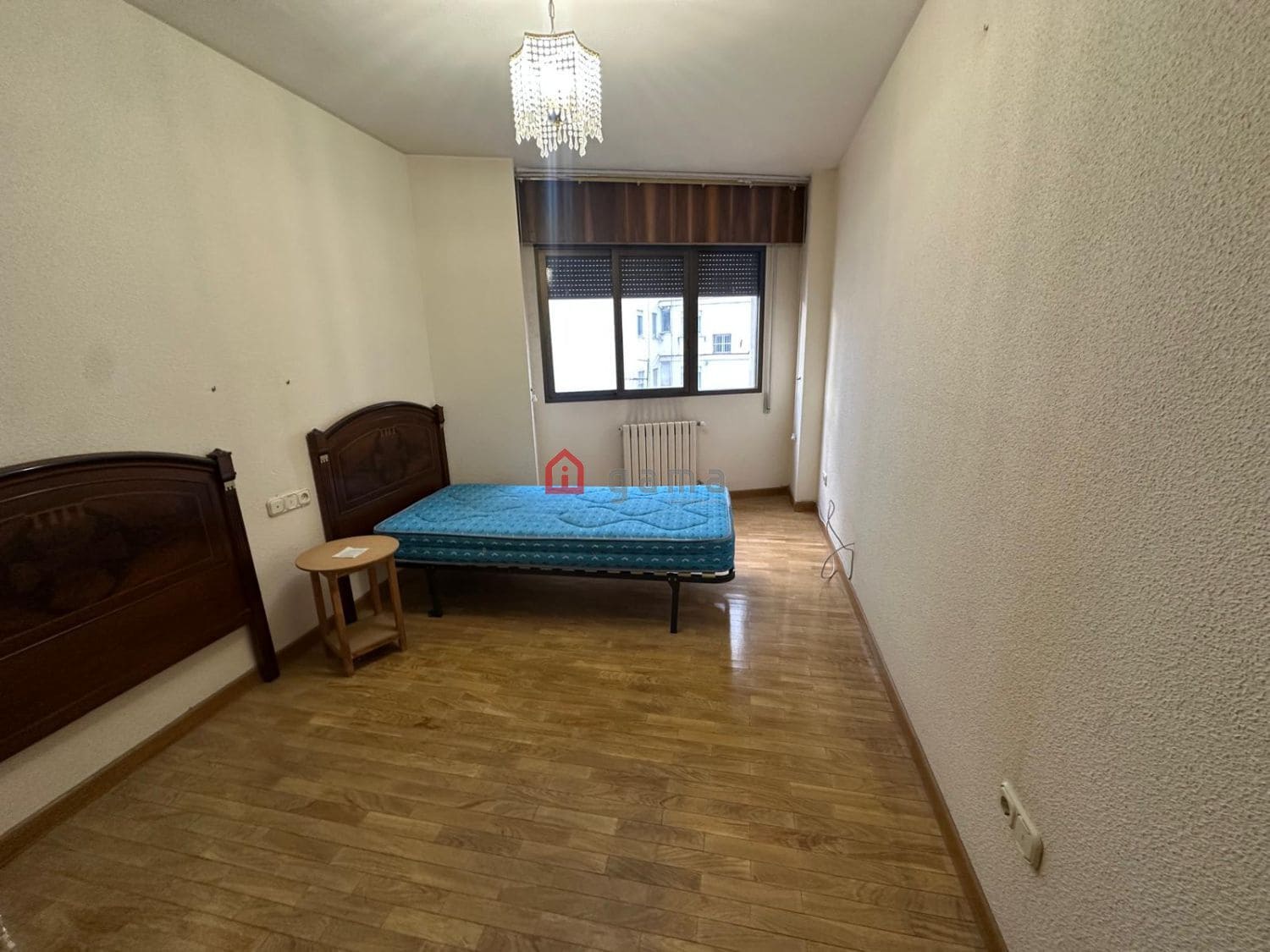 4 bedroom Flat for sale in Castello de la Plana with garage - € 385,000 (Ref: 8922215)