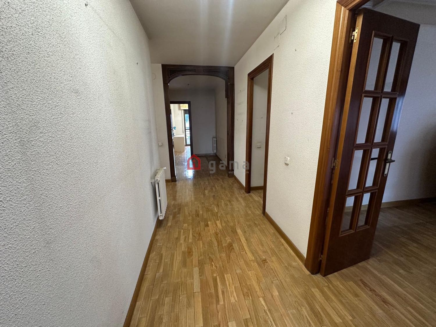 4 bedroom Flat for sale in Castello de la Plana with garage - € 385,000 (Ref: 8922215)