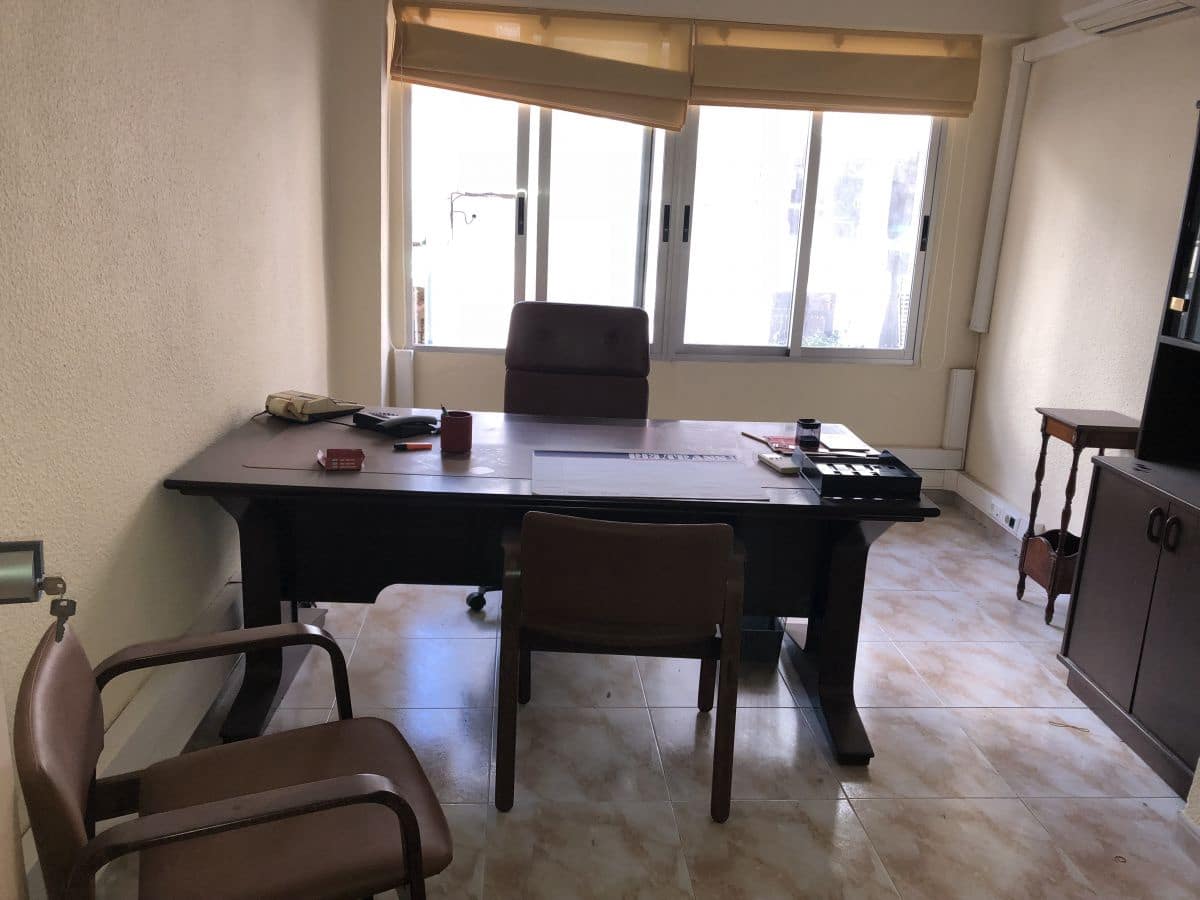 3 soverom Kontor til salgs i Castello de la Plana - € 55 000 (Ref: 8924877)