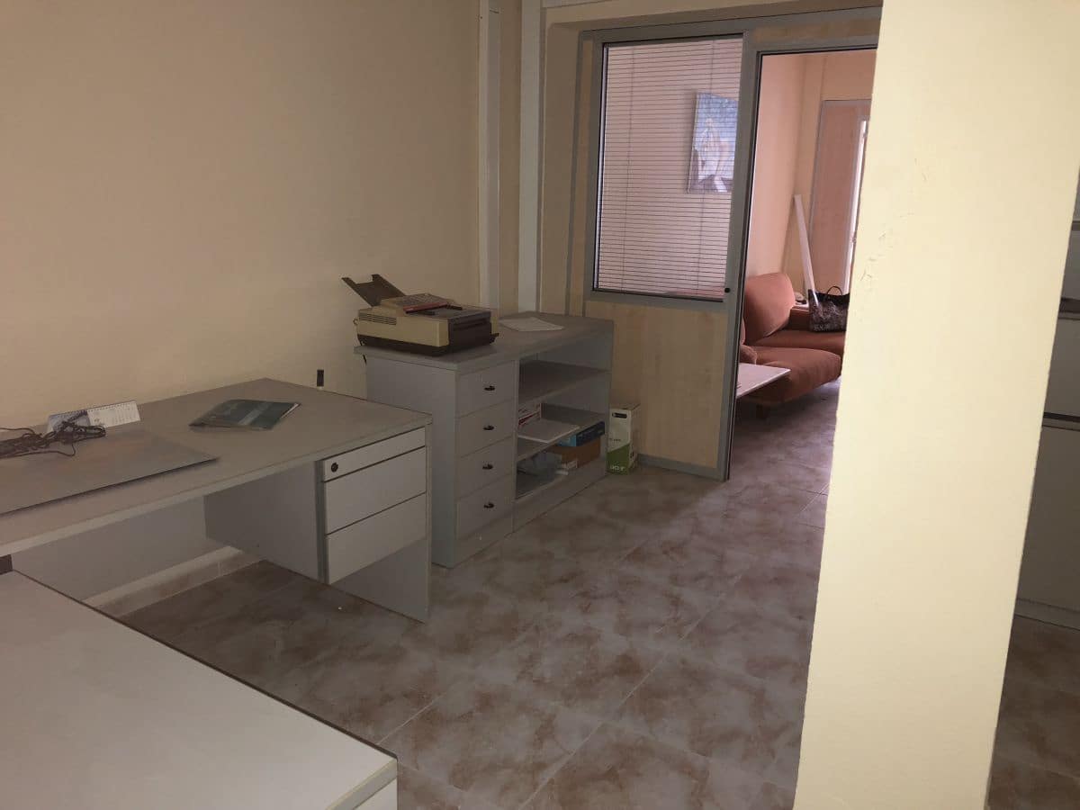 3 soverom Kontor til salgs i Castello de la Plana - € 55 000 (Ref: 8924877)