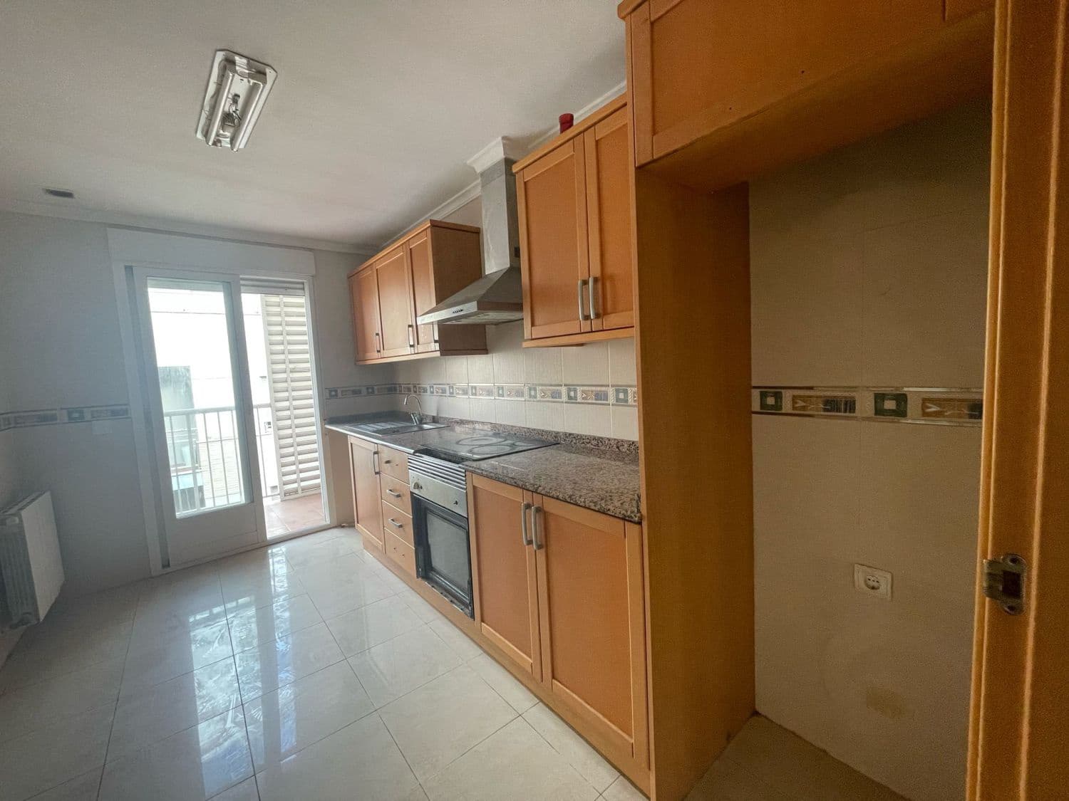 3 sypialnia Mieszkanie na sprzedaż w Almassora / Almazora z garażem - 112 000 € (Ref: 8932563)