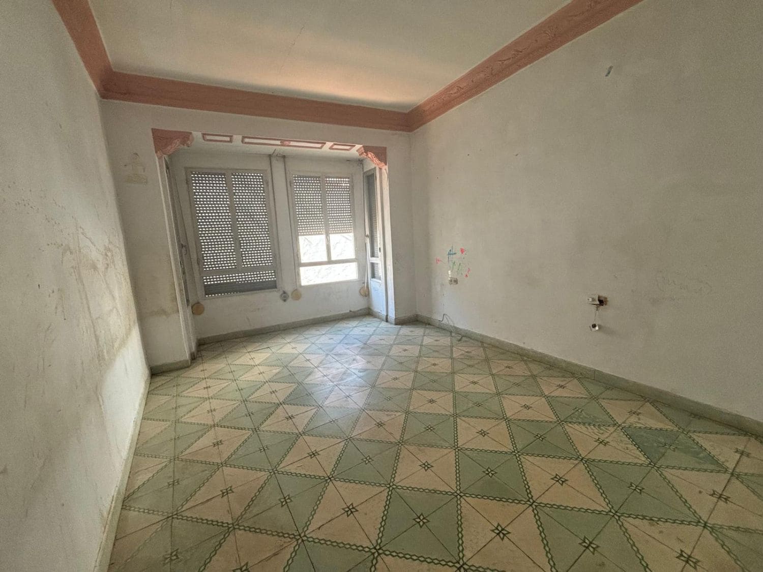 4 slaapkamer Huis te koop in Nules - € 135.000 (Ref: 8947065)